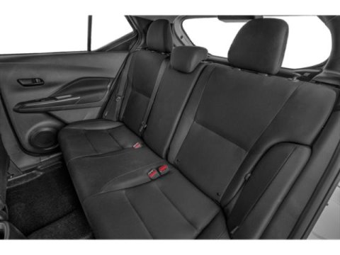 Vehicle image 16 of 19