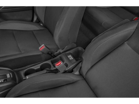 Vehicle image 17 of 19