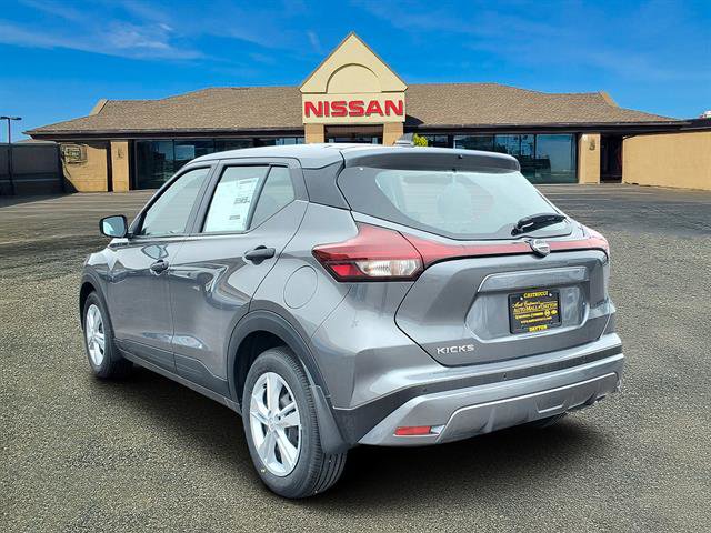 Vehicle image 5 of 24