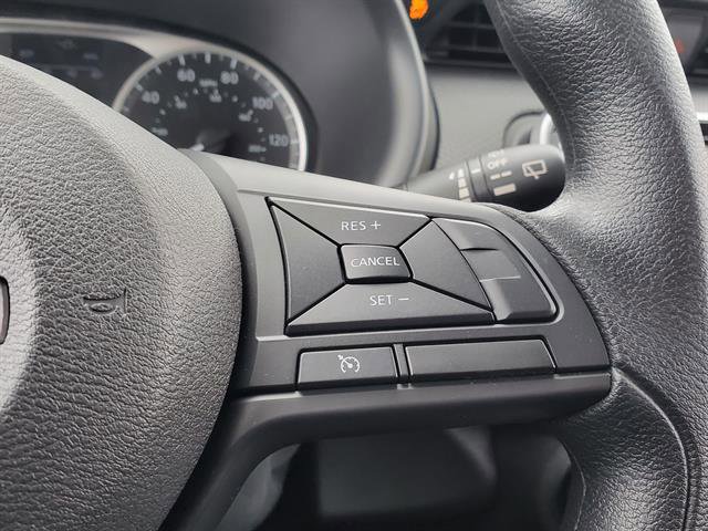 Vehicle image 20 of 24