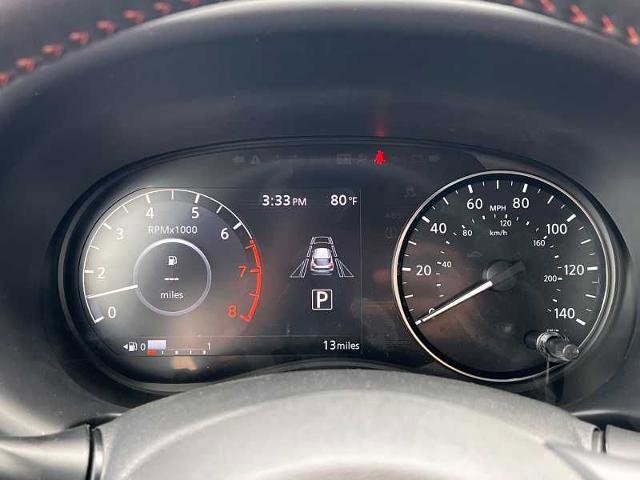Vehicle image 20 of 21
