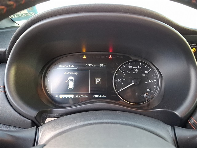 Vehicle image 26 of 32