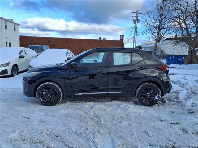 Vehicle image 6 of 32