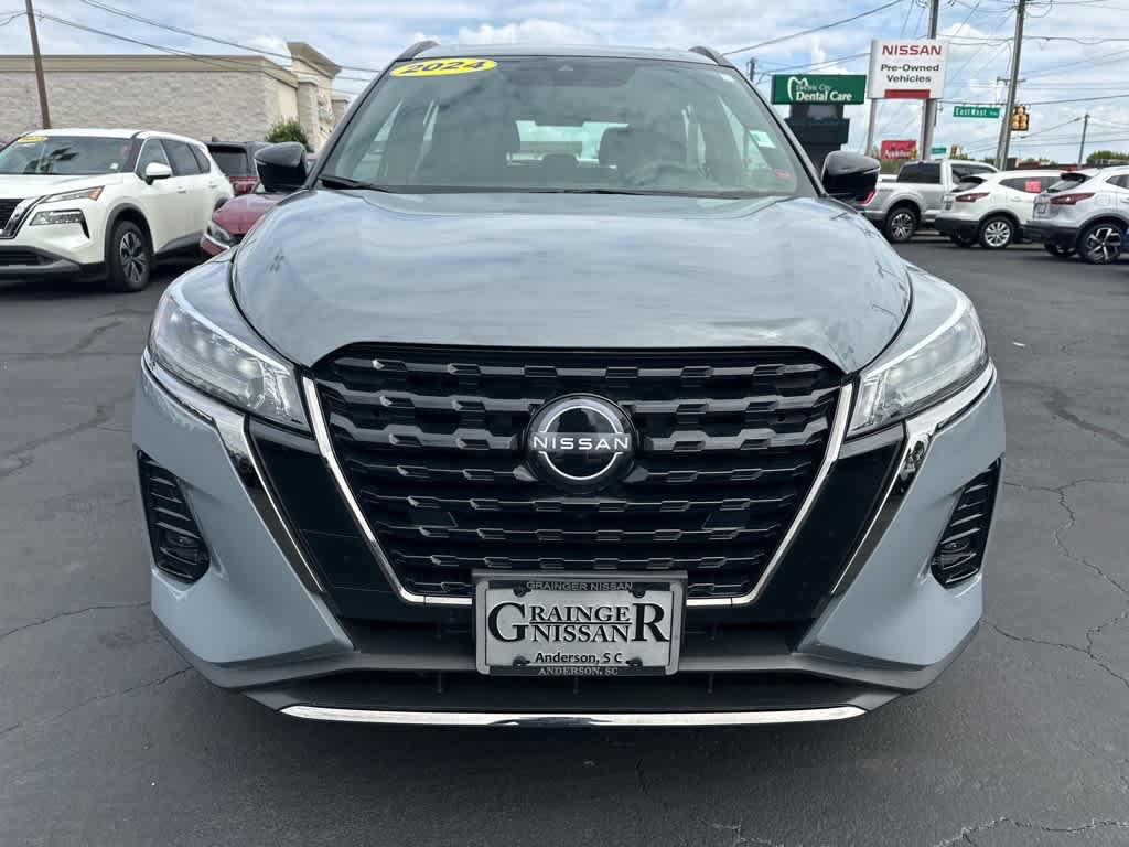 2024 Nissan Kicks SR Image 3 of 25