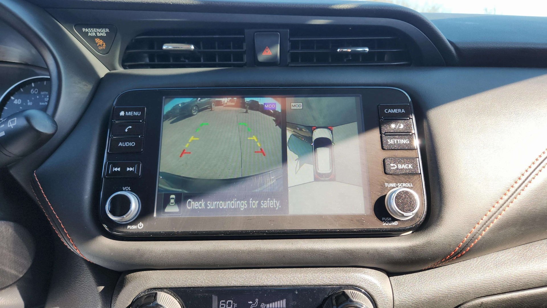 Vehicle image 12 of 28