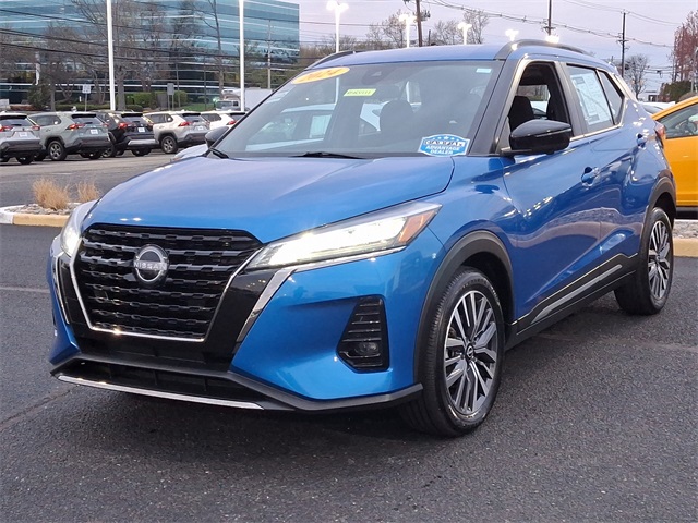 Vehicle image 1 of 32
