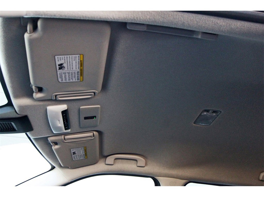 Vehicle image 21 of 21