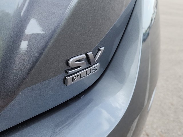 Vehicle image 12 of 34