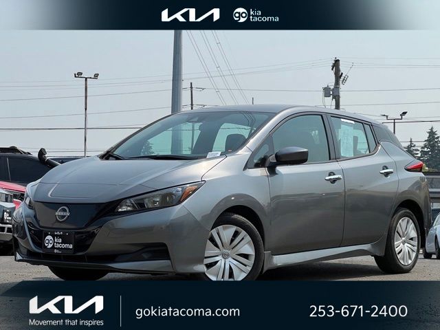 2024 Nissan Leaf S Image 1 of 22