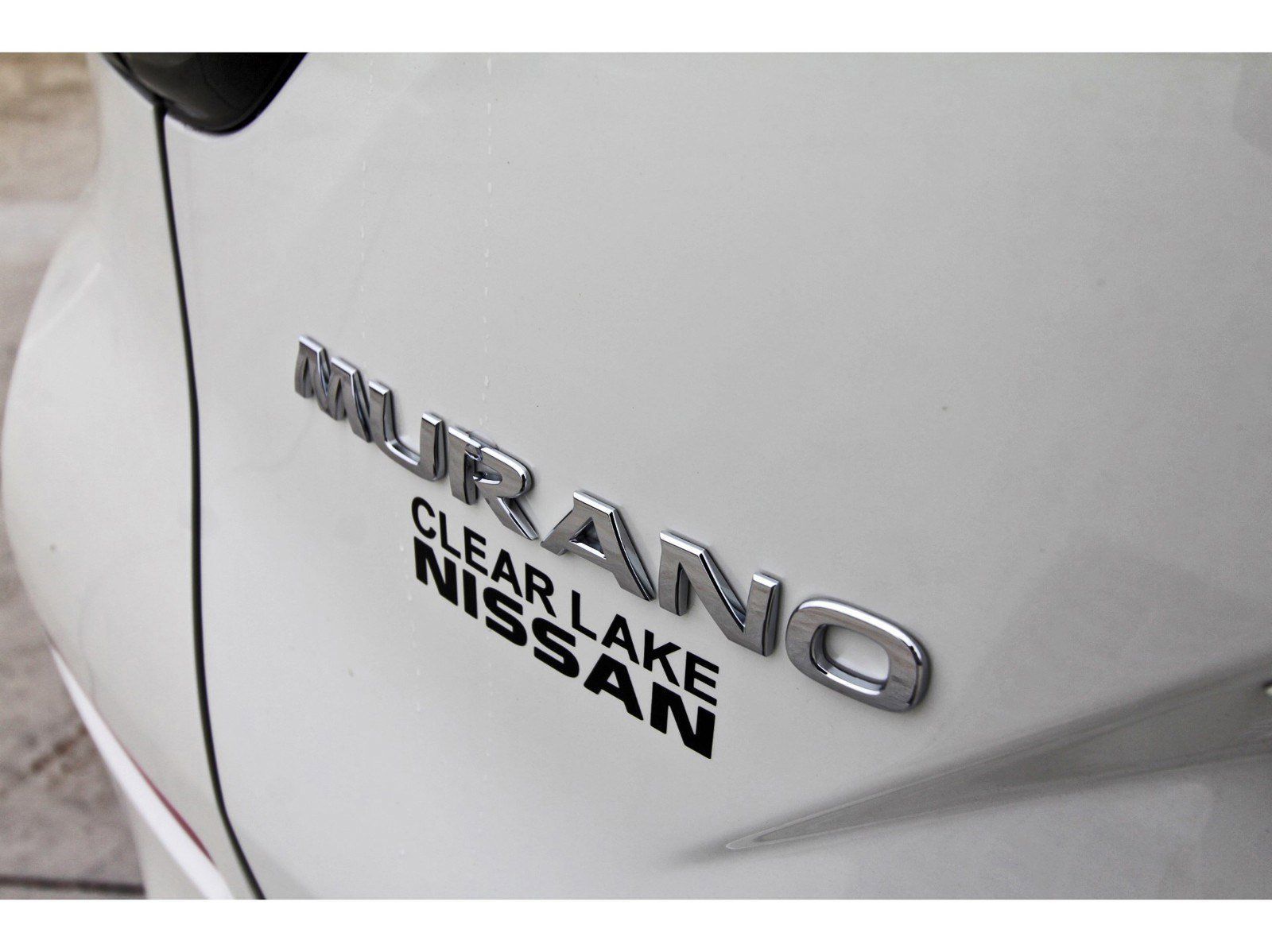 Vehicle image 11 of 24