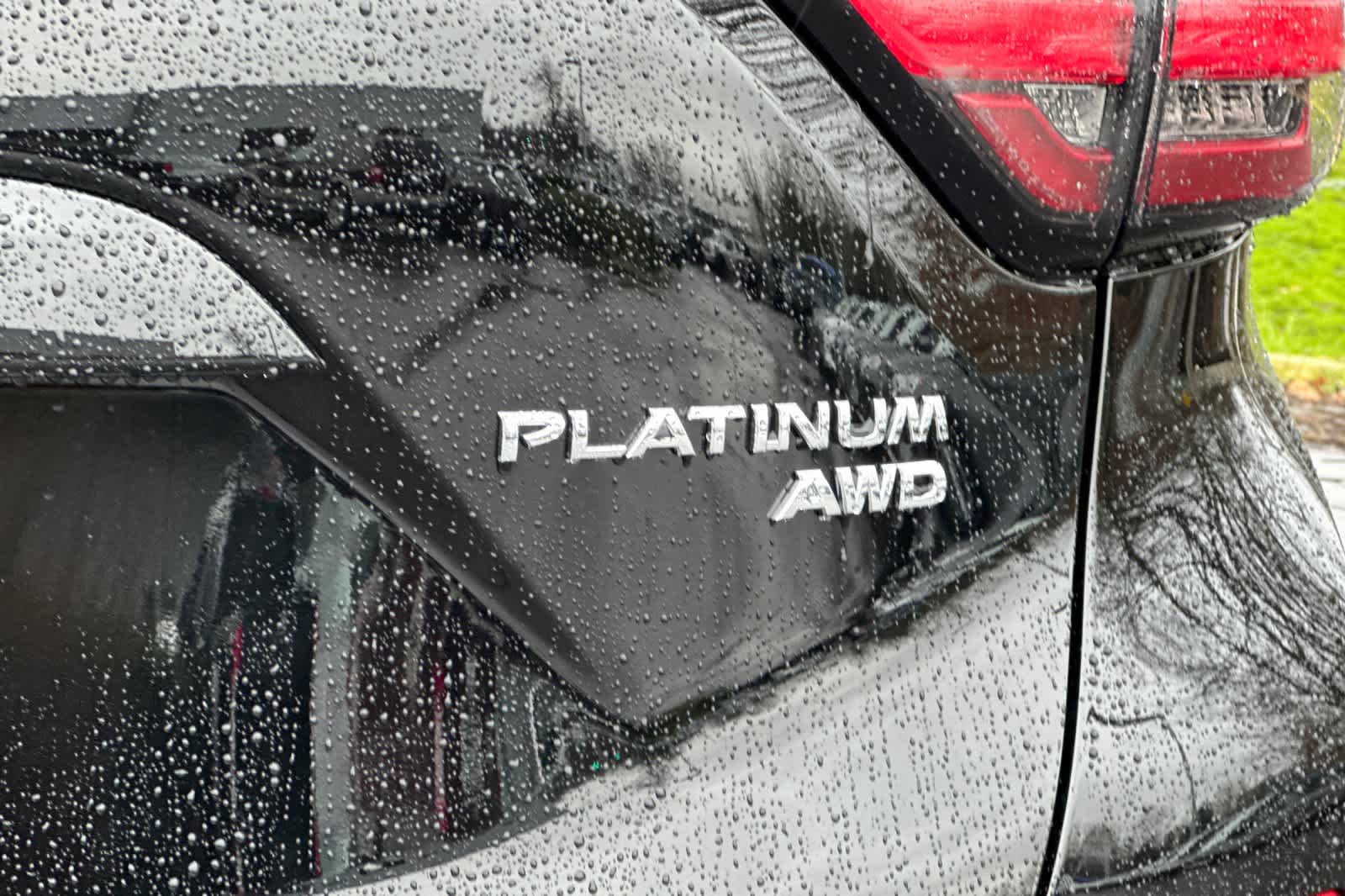 Vehicle image 27 of 28