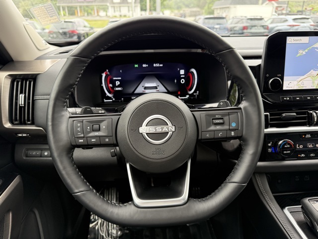 Vehicle image 39 of 47