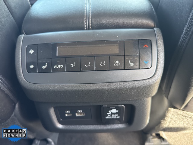 Vehicle image 21 of 53