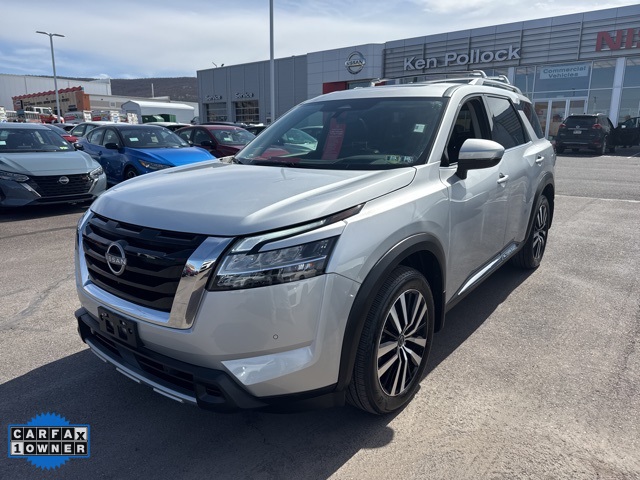 Vehicle image 9 of 53