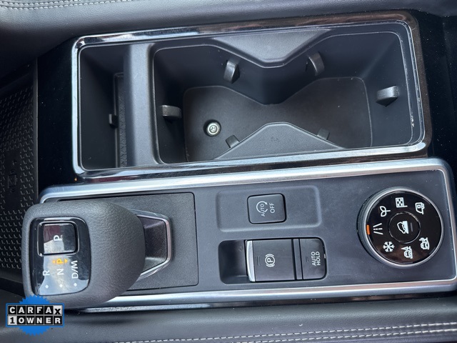 Vehicle image 39 of 53