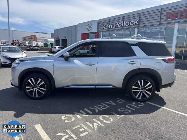 Vehicle image 2 of 53