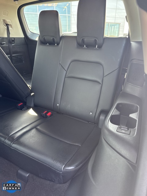 Vehicle image 14 of 53