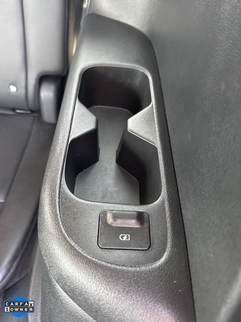 Vehicle image 15 of 53