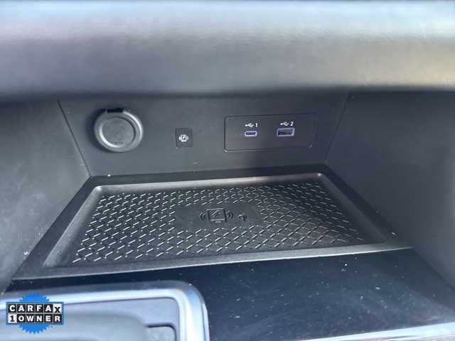 Vehicle image 38 of 53