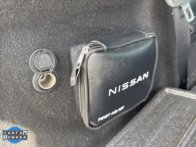 Vehicle image 32 of 53