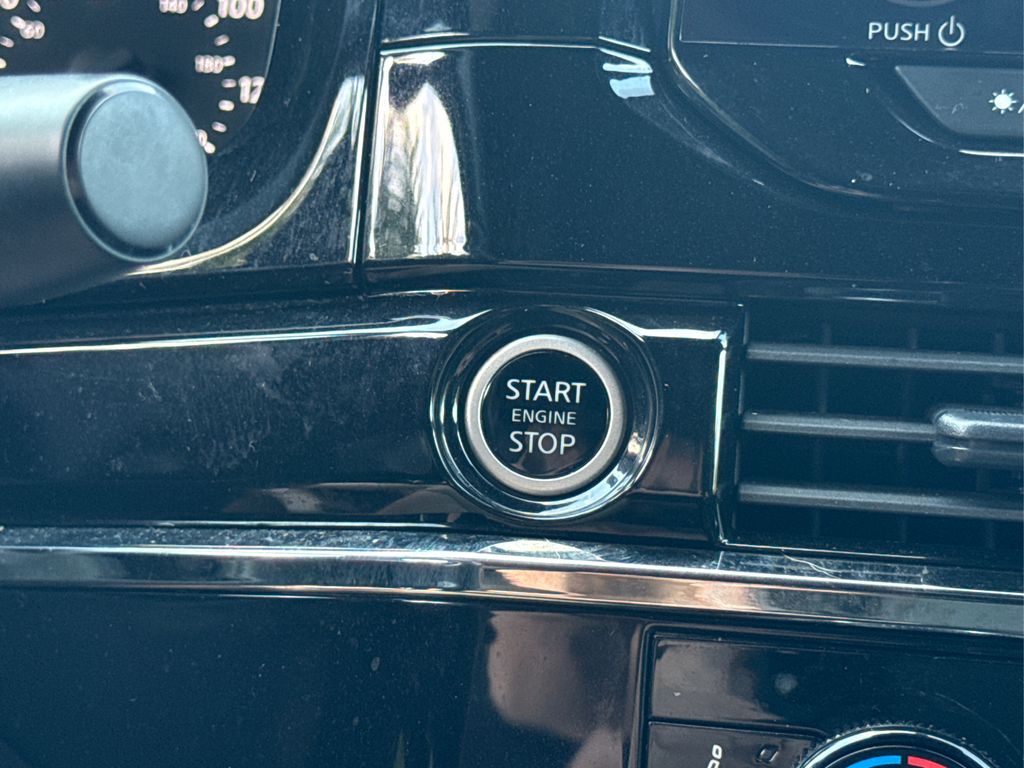 2024 Nissan Pathfinder Rock Creek Image 24 of 31