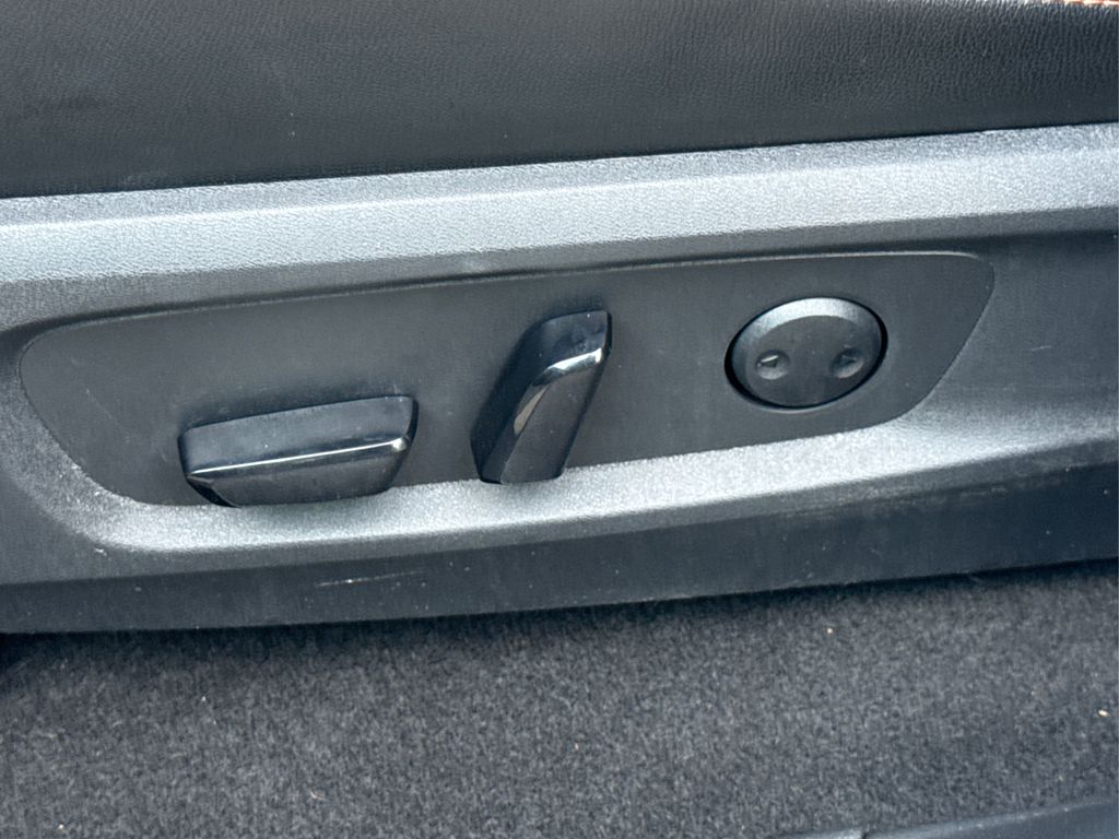 2024 Nissan Pathfinder Rock Creek Image 23 of 31