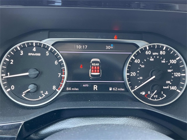 Vehicle image 15 of 33