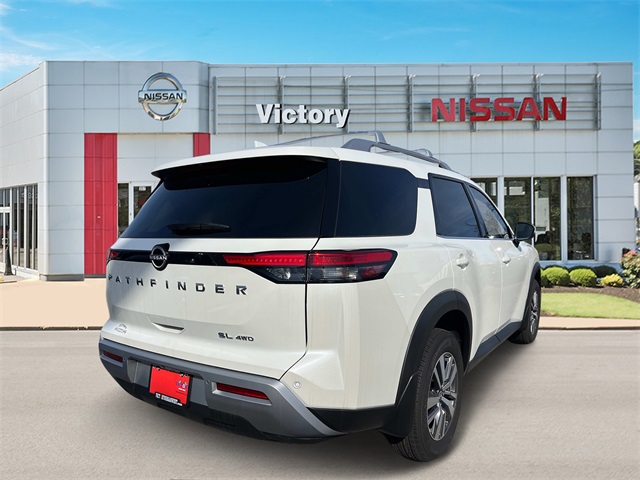 Vehicle image 5 of 33