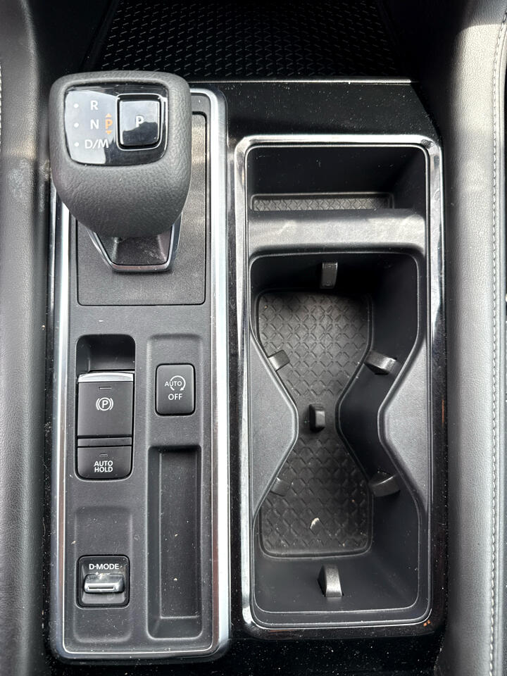 Vehicle image 18 of 18