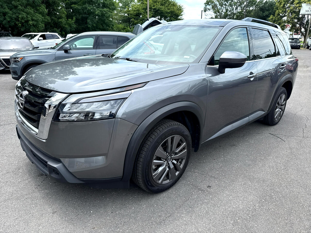 Vehicle image 1 of 18