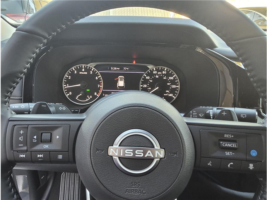 Vehicle image 12 of 20