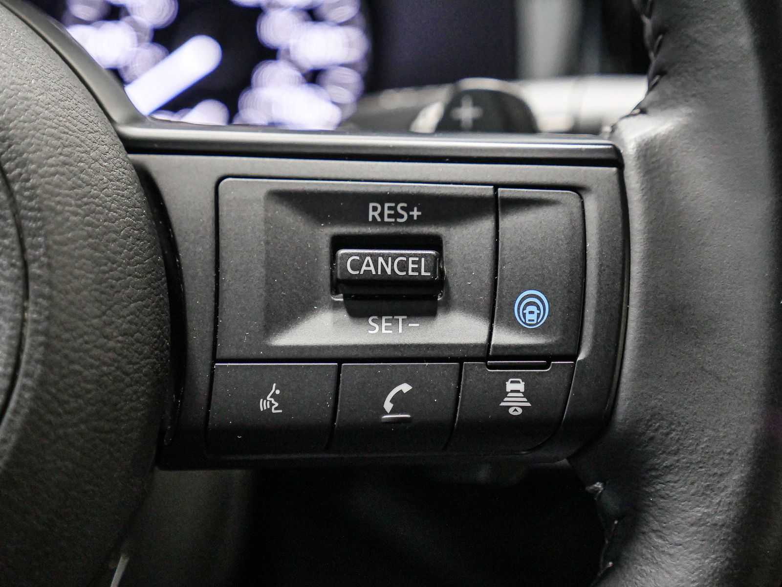 Vehicle image 29 of 41