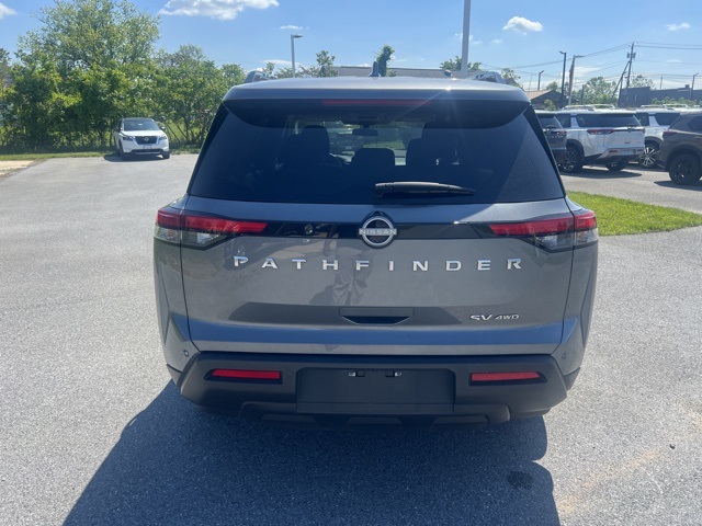Vehicle image 6 of 25