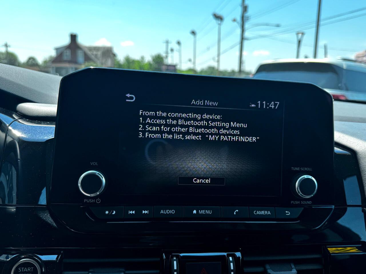 Vehicle image 37 of 71