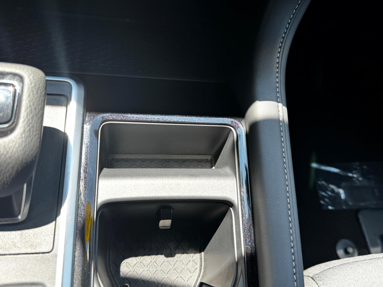 Vehicle image 38 of 71