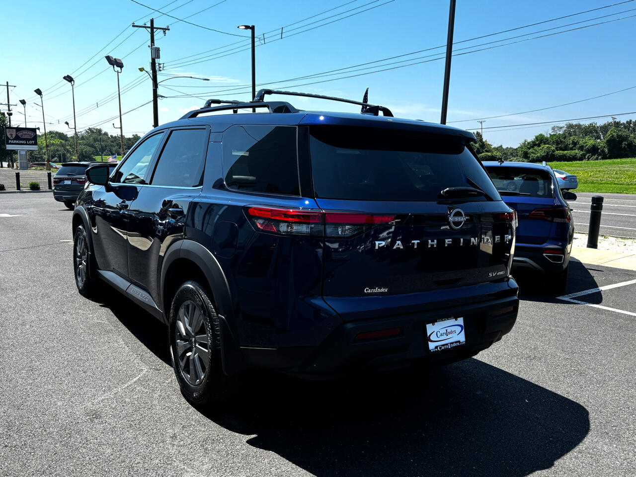 Vehicle image 7 of 71