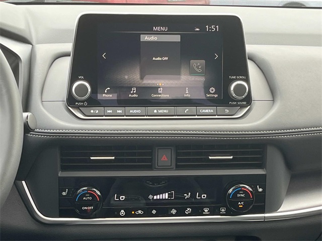 Vehicle image 14 of 35