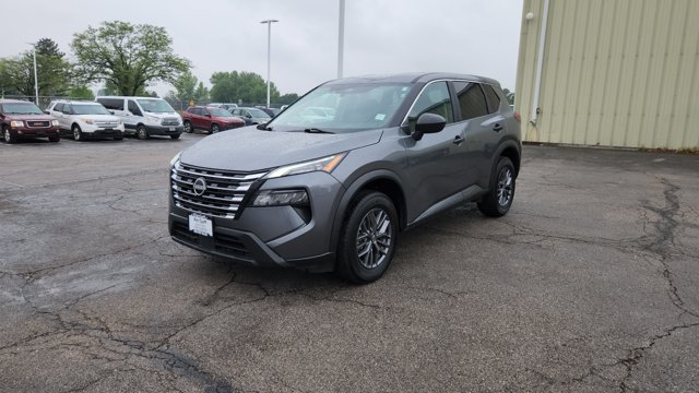 2024 Nissan Rogue S Image 1 of 42