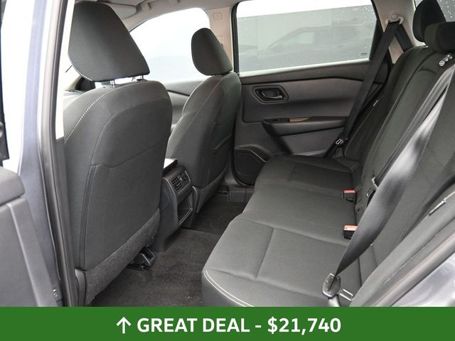 Vehicle image 50 of 70
