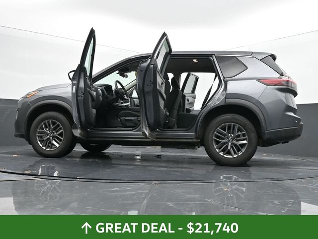 Vehicle image 46 of 70
