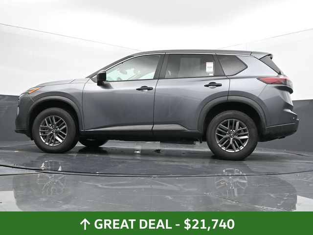 Vehicle image 47 of 70