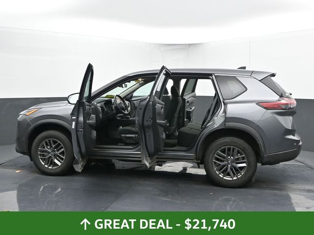 Vehicle image 40 of 70