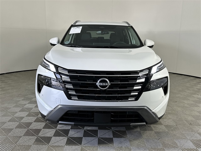 Vehicle image 2 of 41