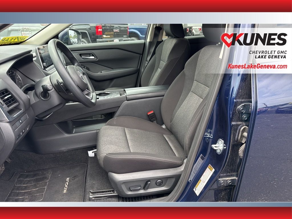 Vehicle image 15 of 53