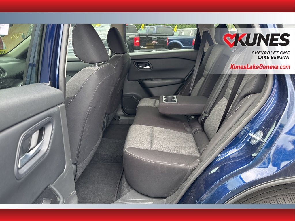 Vehicle image 16 of 53
