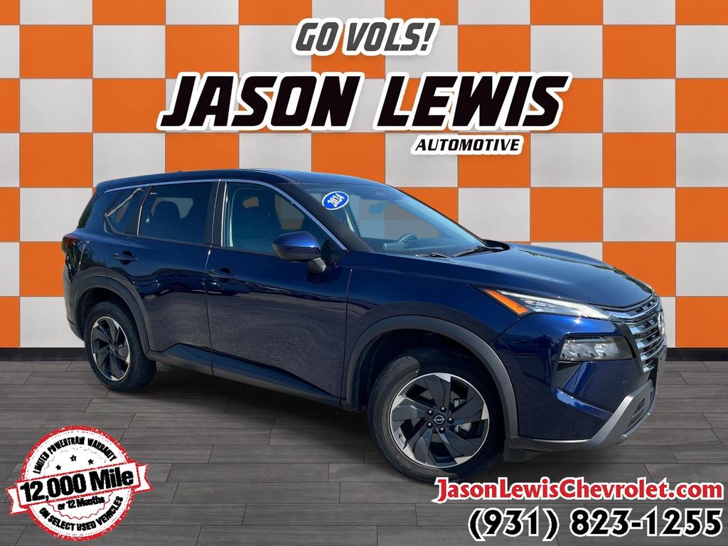 2024 Nissan Rogue SV Image 3 of 30