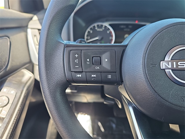 Vehicle image 18 of 20