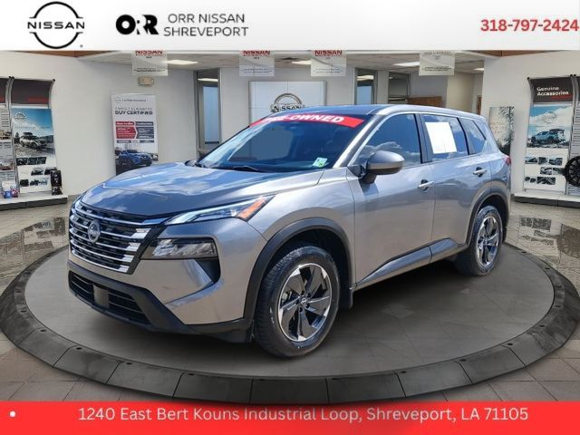 2024 Nissan Rogue SV Image 1 of 28