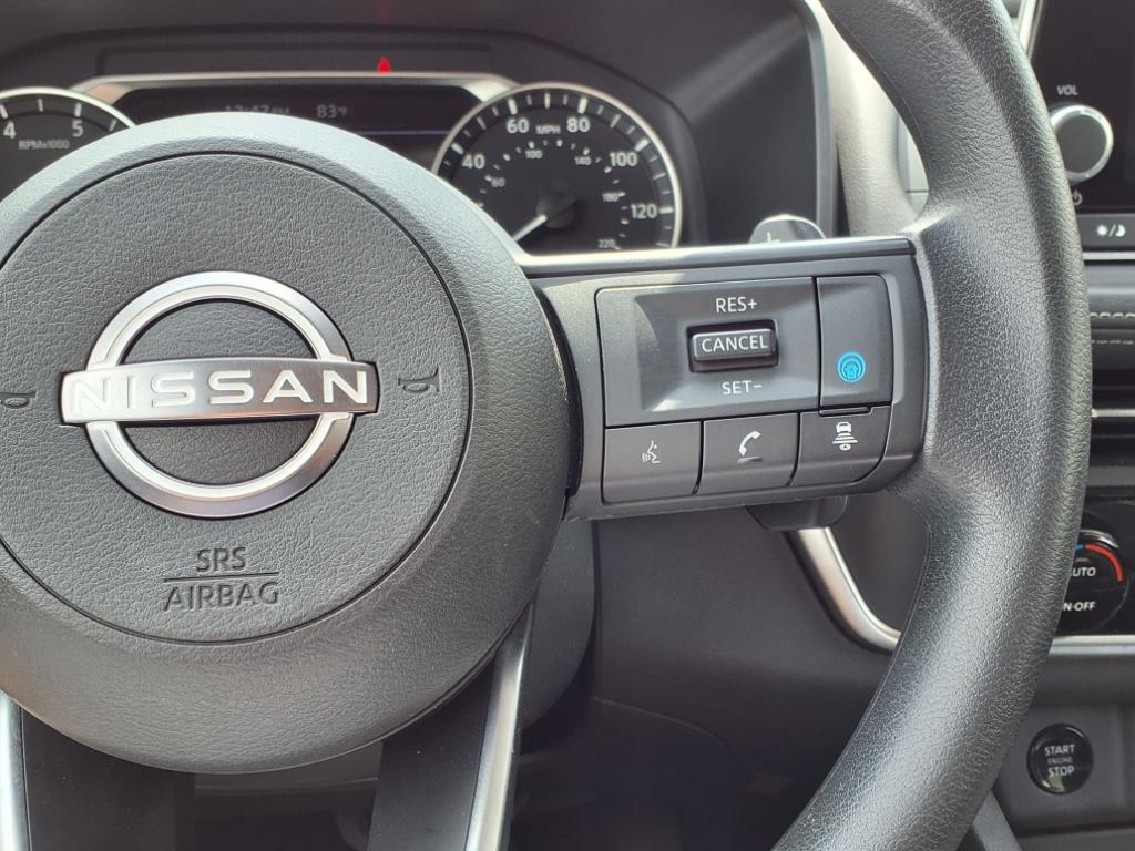 Vehicle image 28 of 31