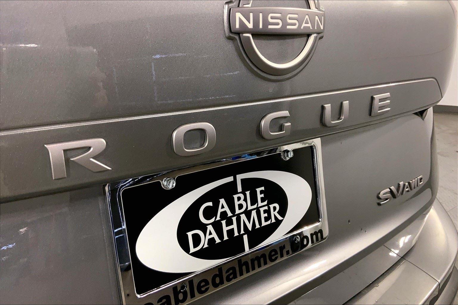 2024 Nissan Rogue SV Image 30 of 32